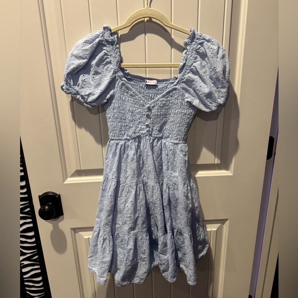 Juniors' SO Smocked Tiered Mini Dress - Picture 4 of 6